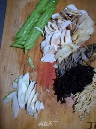 娱乐吃瓜菌官方